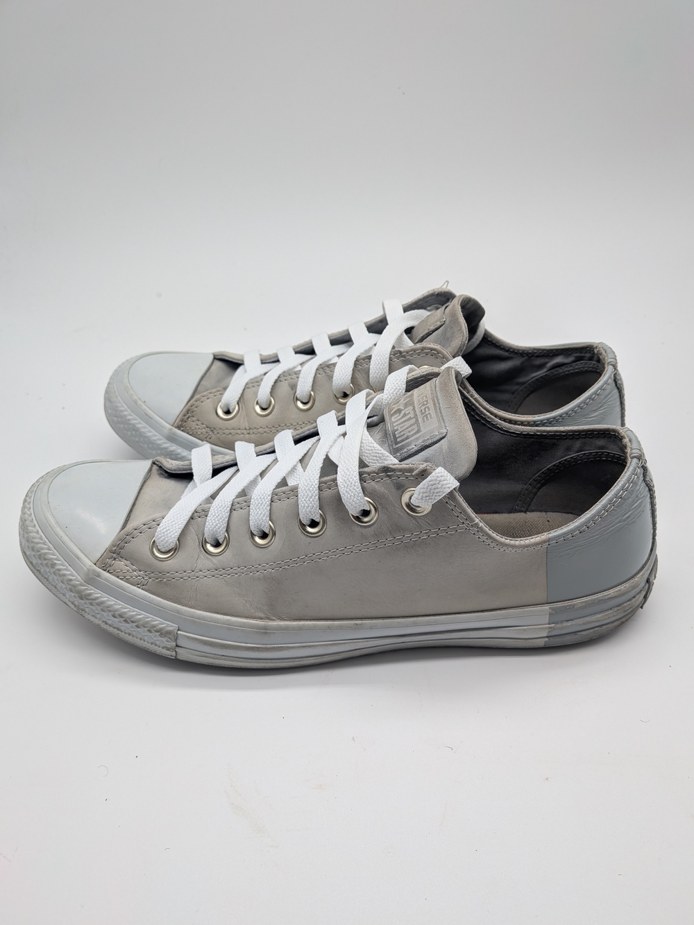 Converse Chuck 70 Ox Low Top Sneakers – Women's Size 9
